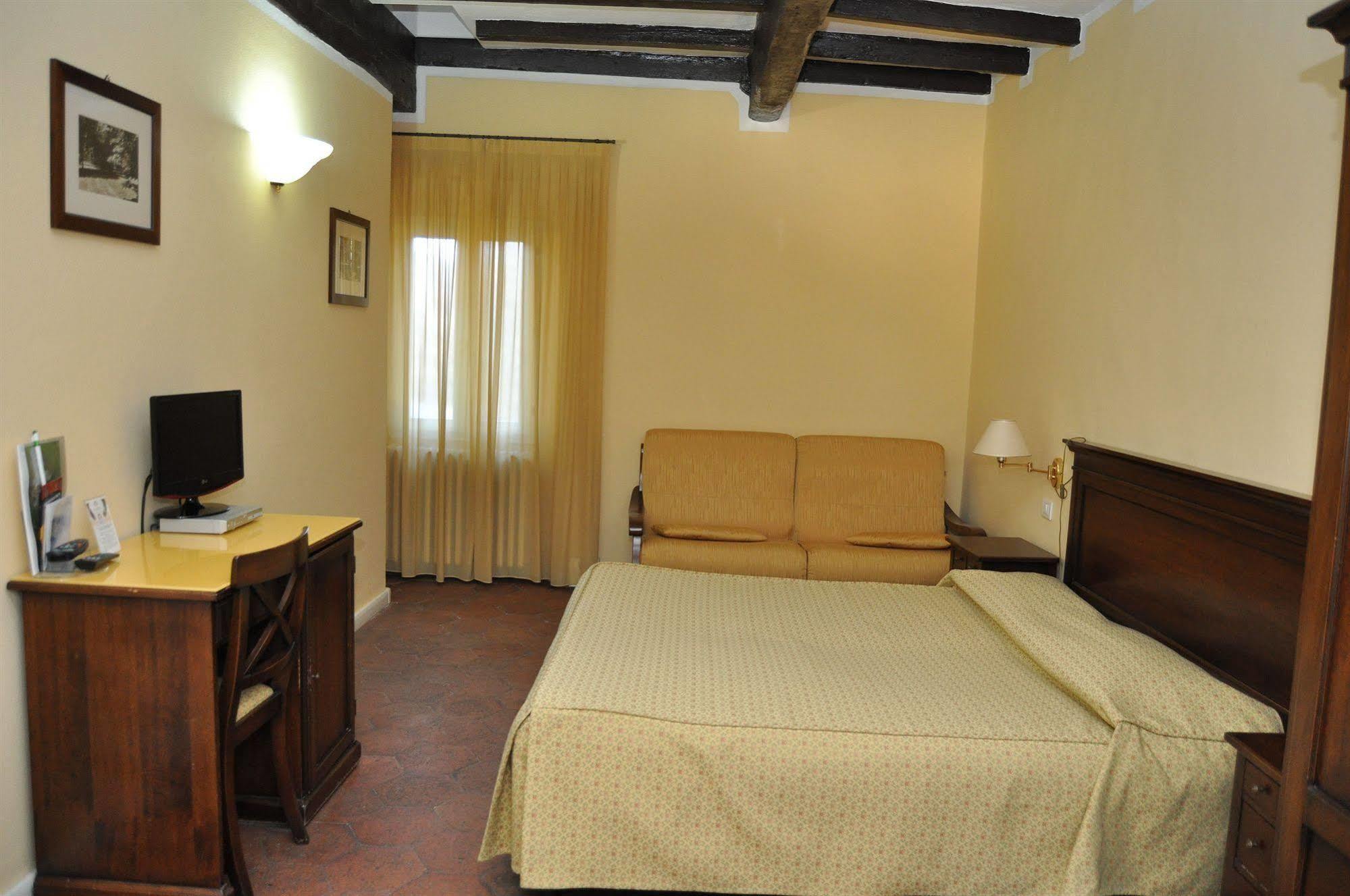 Hotel Ca' Vecchia 사소마르코니 외부 사진